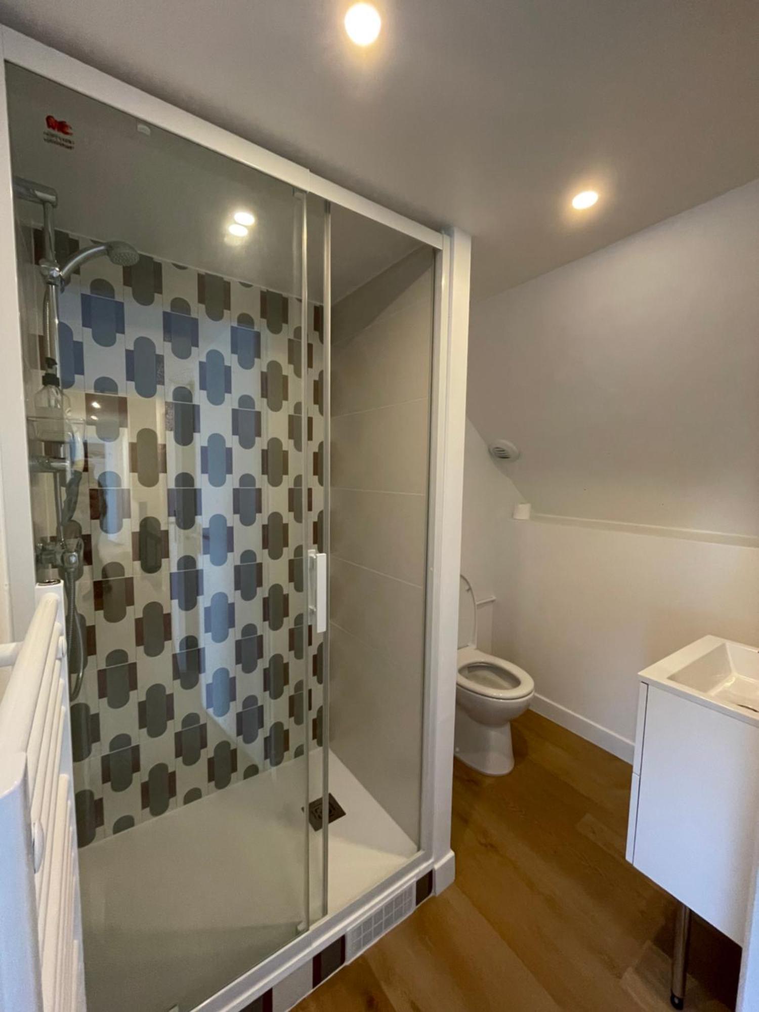 Au Pied Leve Hotel Calorguen Room photo